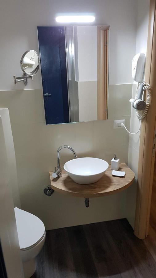 Domus Roma Hotel Ngoại thất bức ảnh